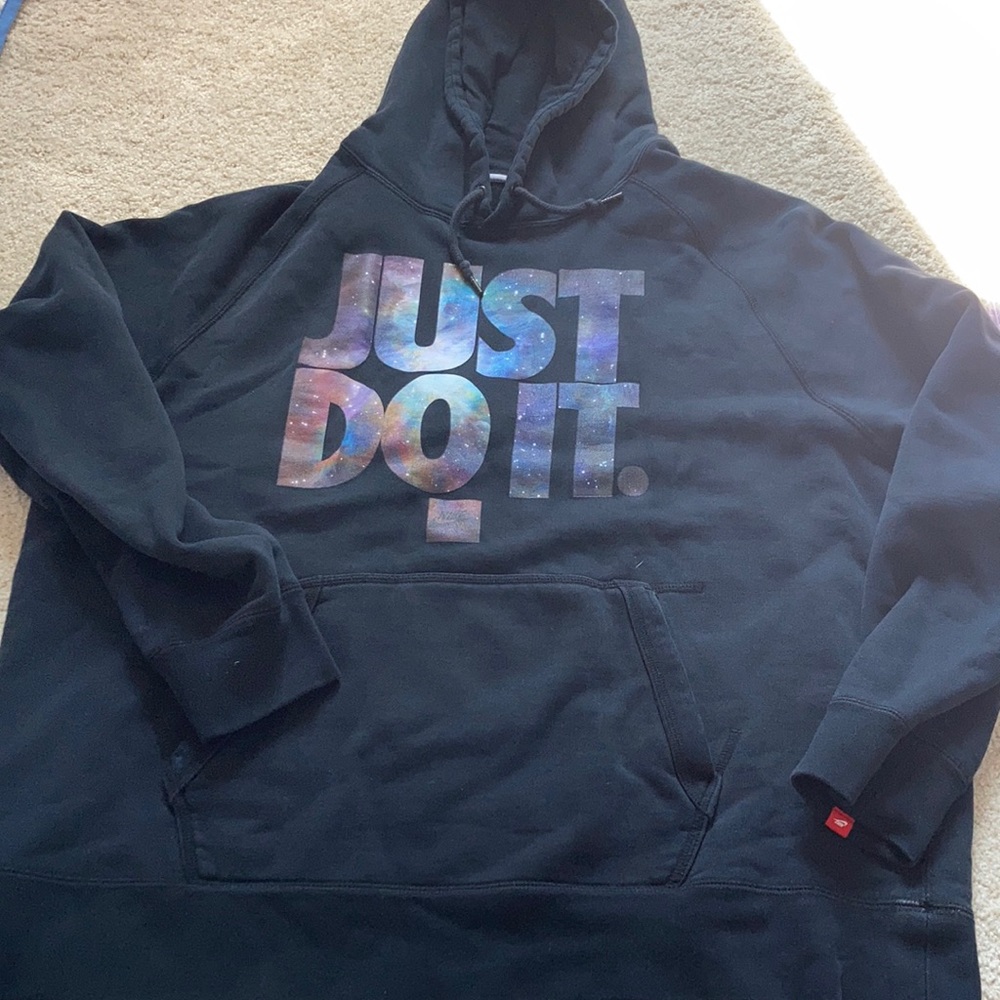 Nike hooded sweatshirt